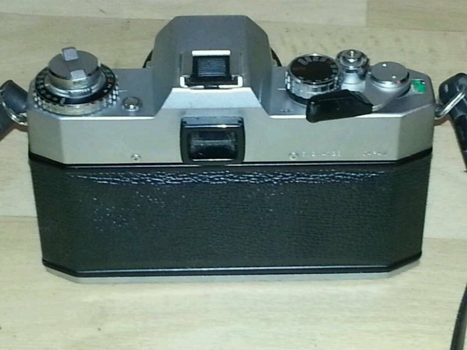 YASHICA FX-1 Camera und Objektiv YASHICA Lens ML 50 mm 1:1.7
