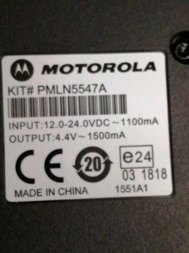 MOTOROLA PMLN5547A, Ladegerät, OHNE Kabel, wie neu!!