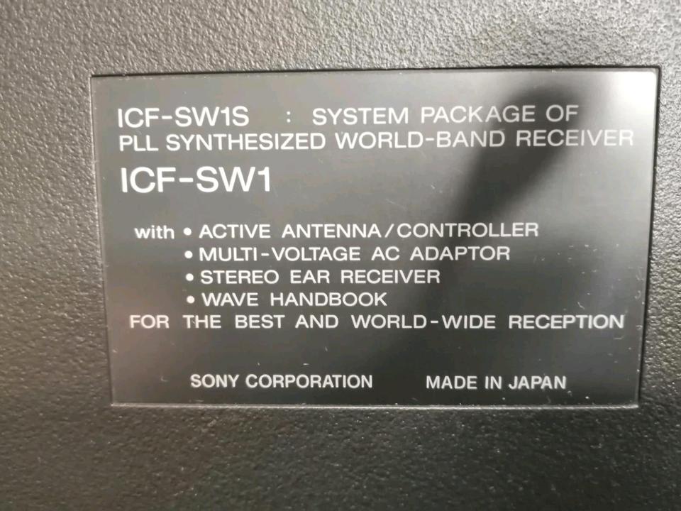 SONY ICF-SW1 Receiver mit und Koffer!!! Guter Zustand!