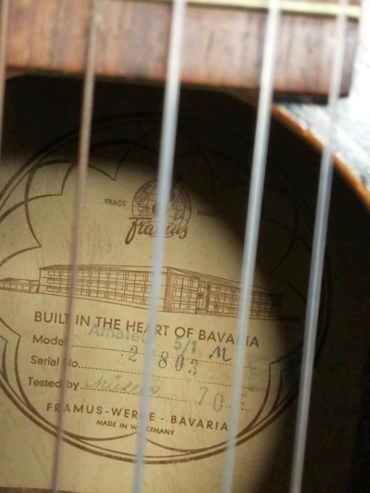 FRAMUS Amateur 5/1, Akustik-Gitarre, mit Gitarrengurt!!