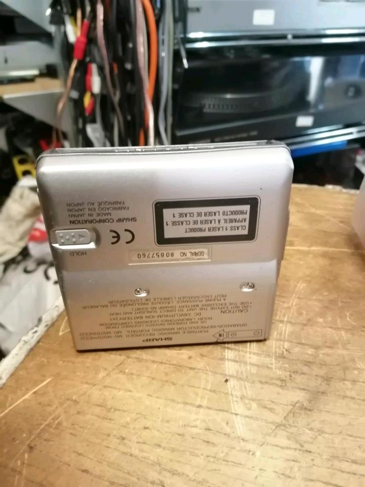 SHARP MD-MS701H, portabler Mini-Disc Recorder, DEFEKT!!!