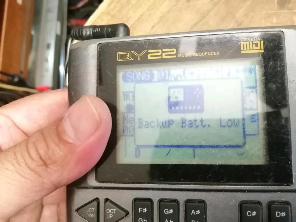 YAMAHA QY22, Music Sequencer, wurde NICHT GETESTET!!