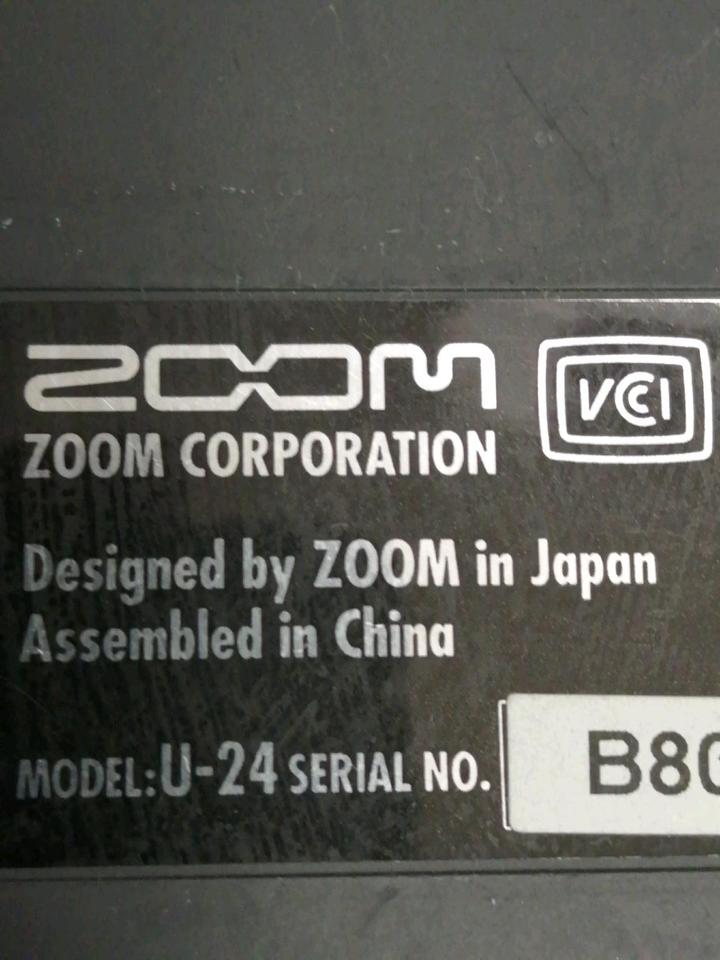 ZOOM U-24, Handy Audio Interface OHNE Batterien!! Guter Zustand!