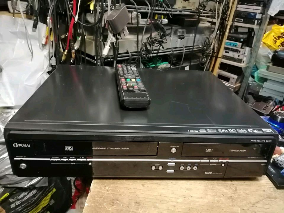 FUNAI TD6D D4413, HDD/DVD/V Videorecorder!!