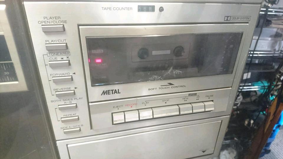 SHARP VZ-3000HB, etwas DEFEKT!!!