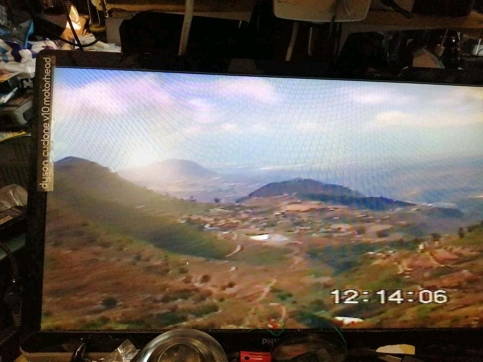 SONY CCD-V100E, Videocamera Video 8 + RFU-87E, mit Zubehör!!