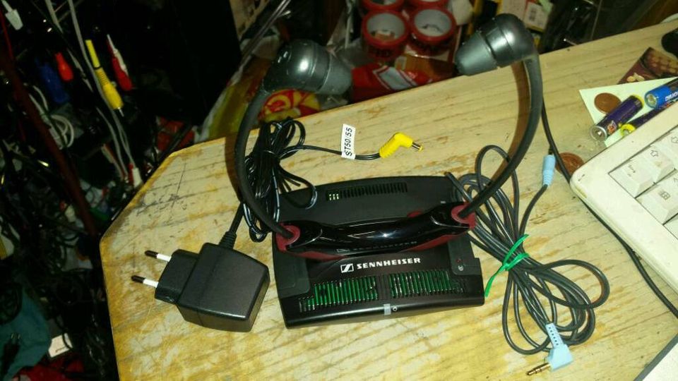 SENNHEISER TI50 Funkkopfhörer-System, guter Zustand!