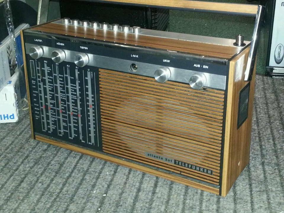 TELEFUNKEN Atlanta 201, Radio, Holzdesign