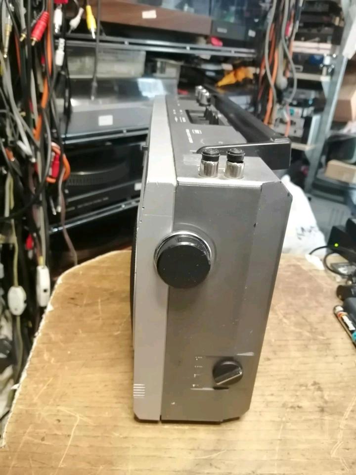 RFT SKR 700, Radio-Cassetten-Recorder mit NEUEN Antriebsriemen!!