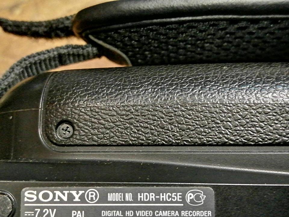 SONY HDR-HC5E, MiniDV-Videocamera + Zubehör, OHNE Speicherkarte!!