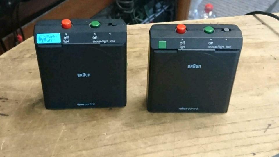 2 BRAUN Type: 3866/AB 314 rsl, 2 tolle Uhren, eine Uhr ist DEFEKT