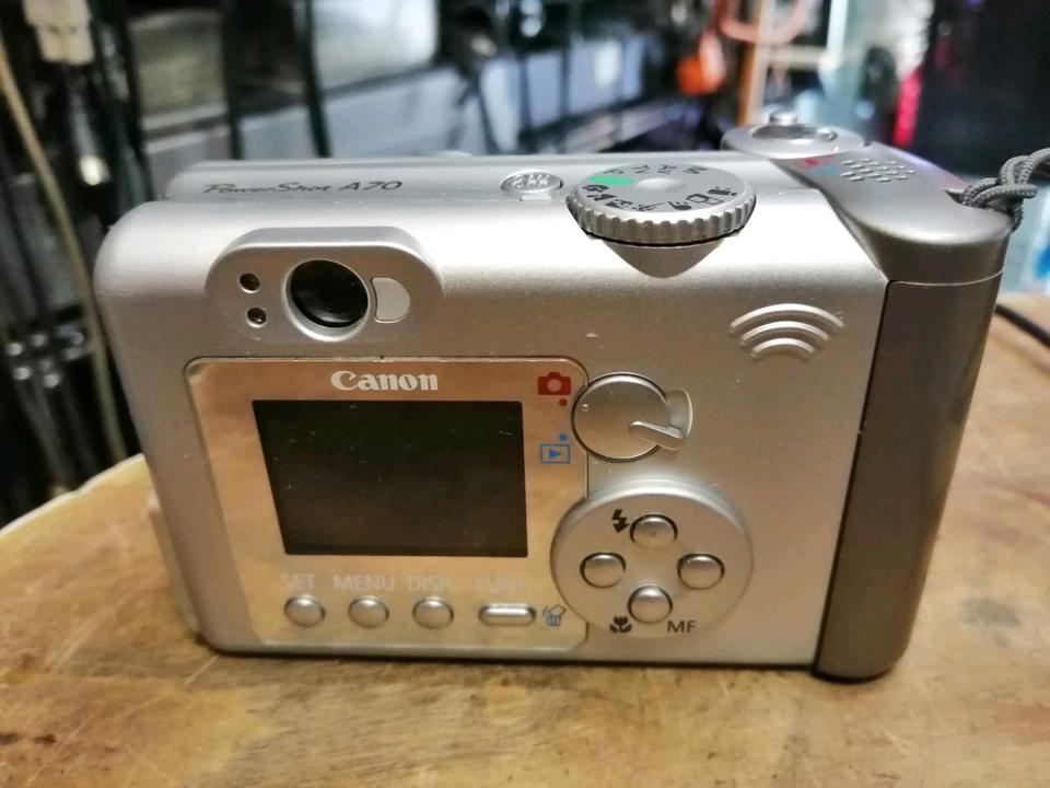 SONY PowerShot A70, Digital-Kamera, guter Zustand!!!