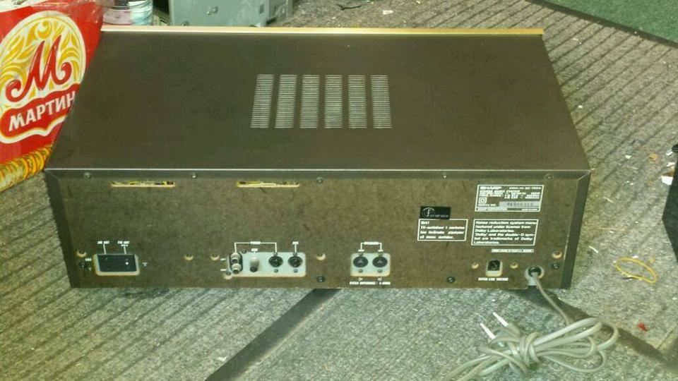 SHARP SC-700H Stereo Music Center(Verstärker,Tuner,Cassette
