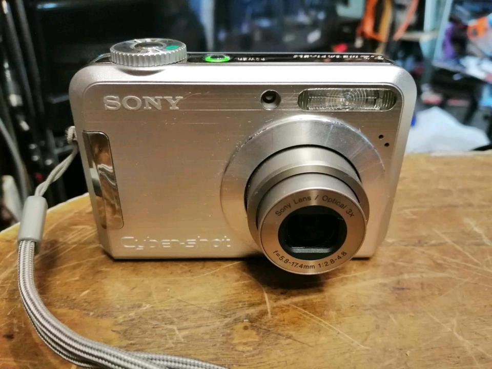 SONY DSC-S700, Digital-Kamera, OHNE Speicherkarte!!