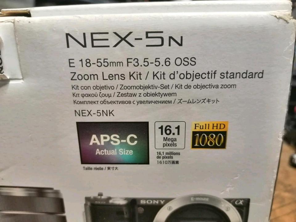 SONY Alpha NEX-5N, Digital-Kamera OHNE OBJEKTIV!! Zubehör!