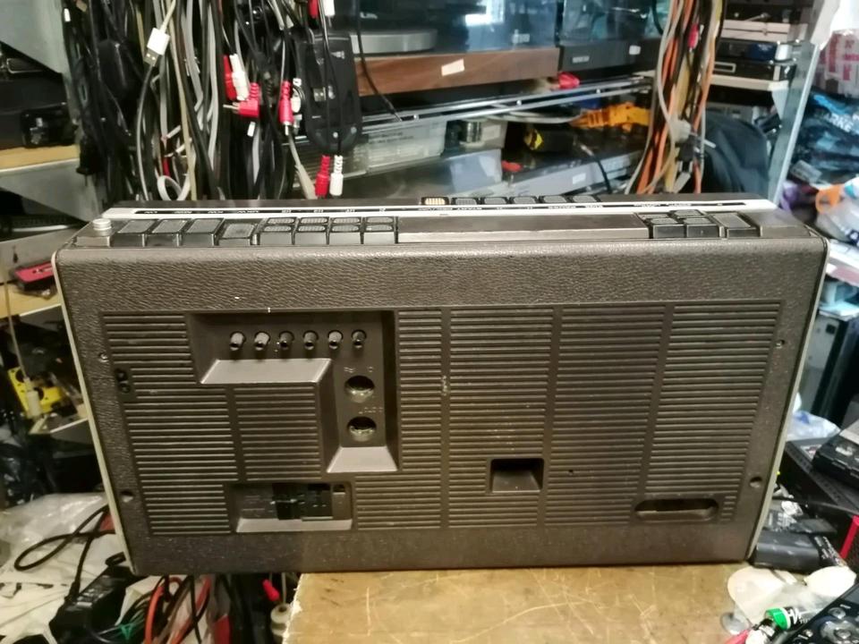 GRUNDIG C9000 Automatic, Radio-Cassetten-Recorder, etwas DEFEKT!!