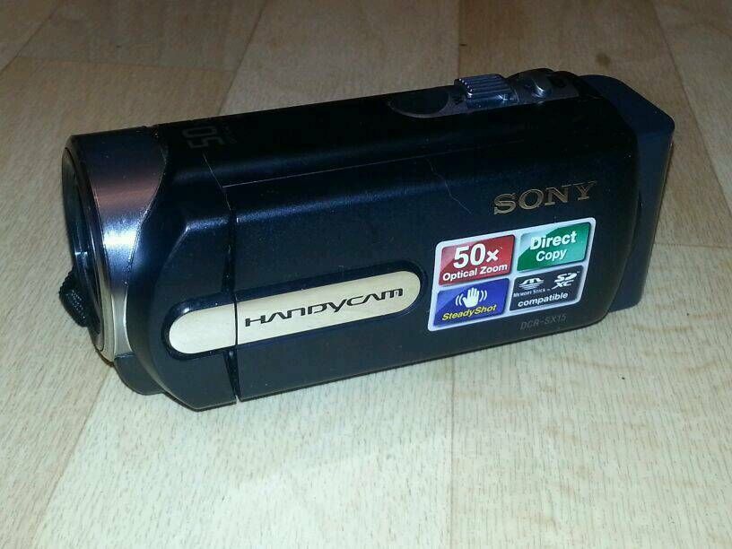 SONY DCR-SX15E; HANDYCAM, VIDEOCAMERA, sehr guter Zustand!