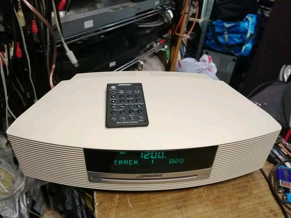 BOSE AWRCC4 Wave Music System, mit Original-Fernbedienung!!
