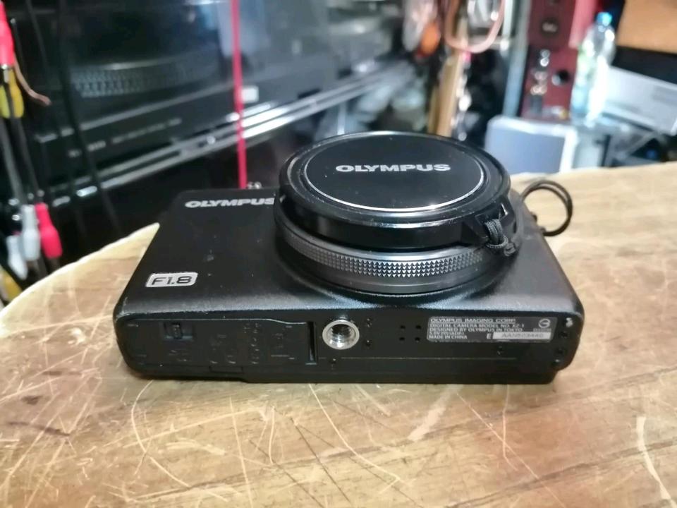 OLYMPUS XZ-1, Digital-Kamera, Zubehör, DEFEKT!!!