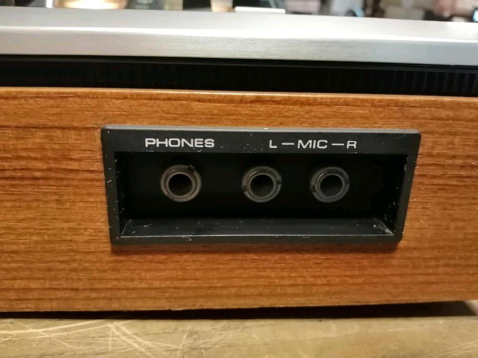 SHARP RT-2500H, Stereo Tape Deck/Cassetten-Recorder, DEFEKT!!!