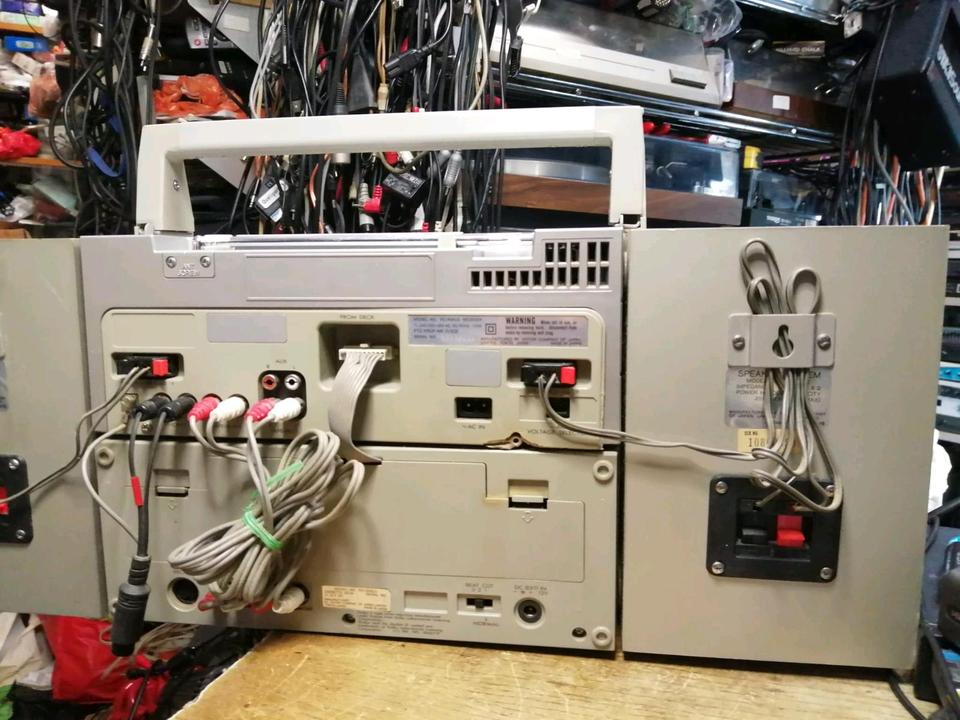 JVC PC-R55LD, Radio-Cassetten-Recorder, etwas DEFEKT!!!