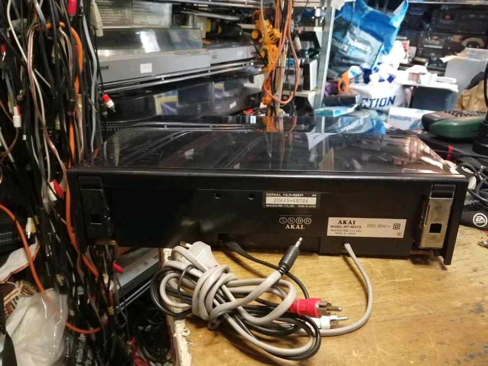 AKAI AP-M313, Plattenspieler, DEFEKT!!