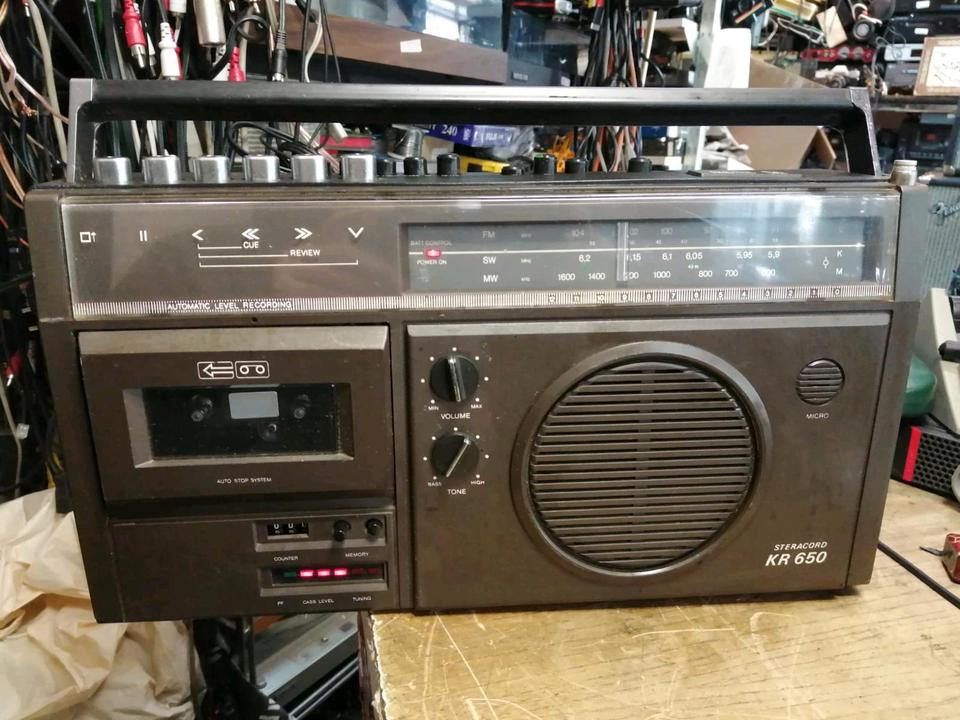 RFT STERACORD KR650, Radio-Cassetten-Recorder, etwas DEFEKT!!!