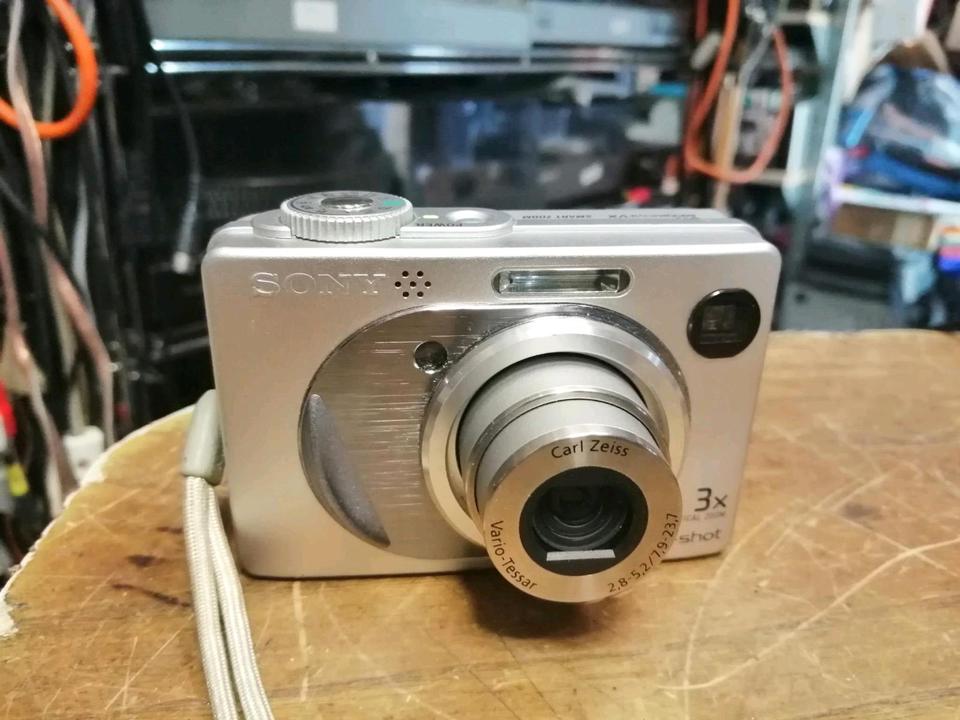 SONY DSC-W1, Digital-Kamera mit 1 Speicherkarte!!!