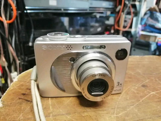 SONY DSC-W1, Digital-Kamera mit 1 Speicherkarte!!!