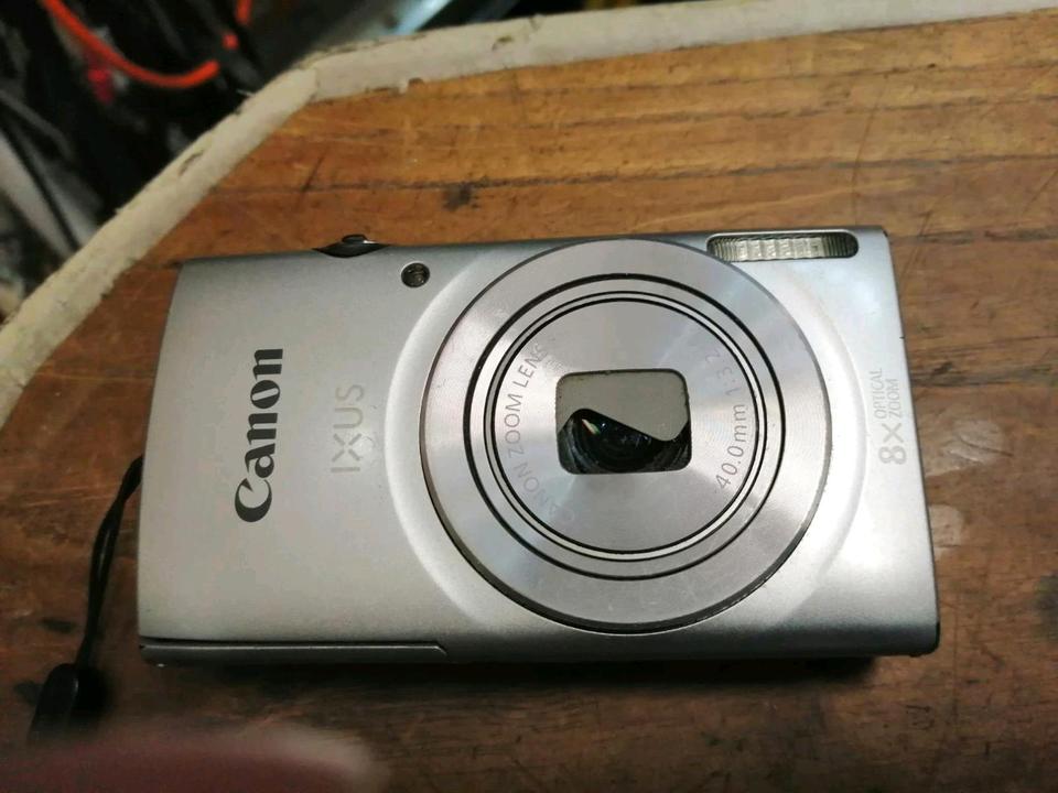 CANON IXUS 185, Digital-Kamera mit Zubehör!!