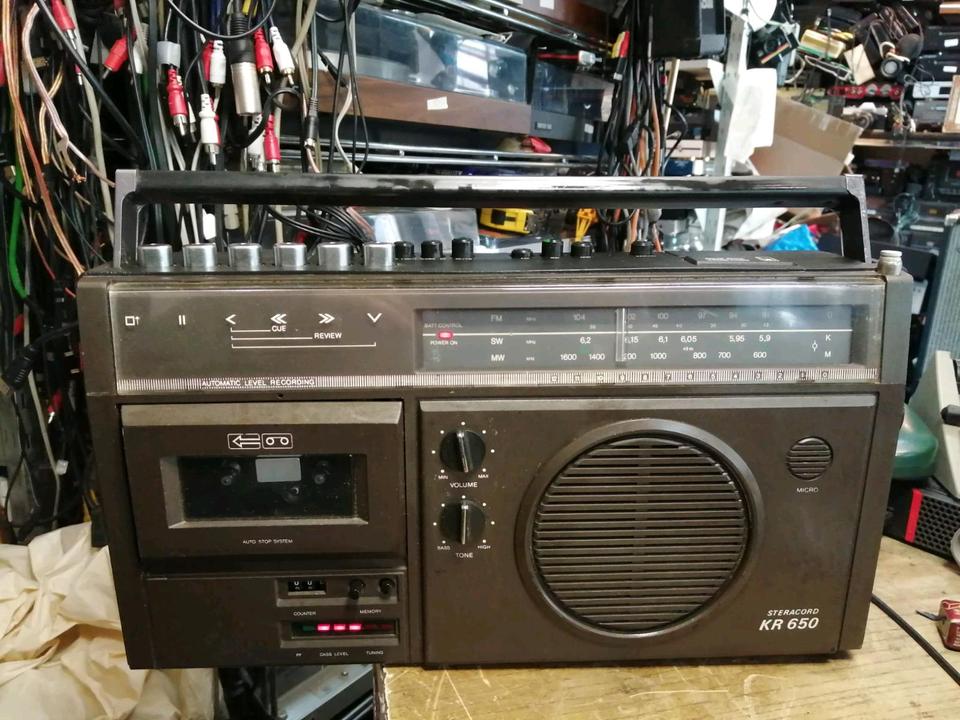 RFT STERACORD KR650, Radio-Cassetten-Recorder, etwas DEFEKT!!!