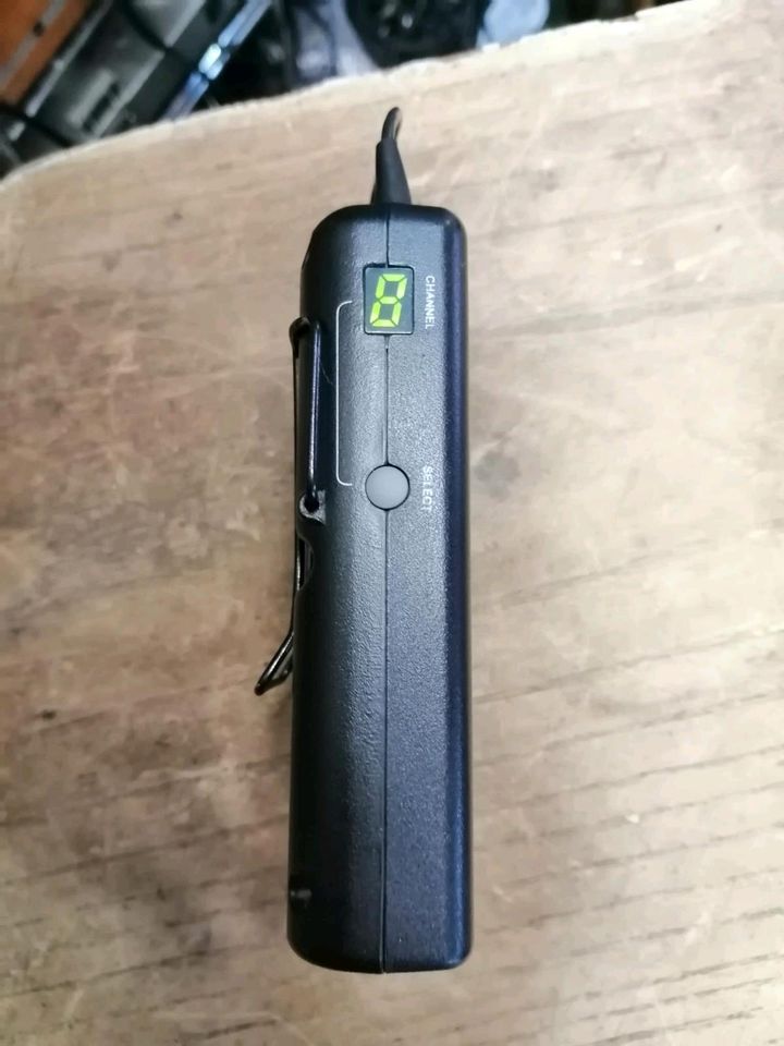 SHURE P2R-R8 Empfänger + Kopfhörer PAT. NO. 488.460  XXXXXXXX