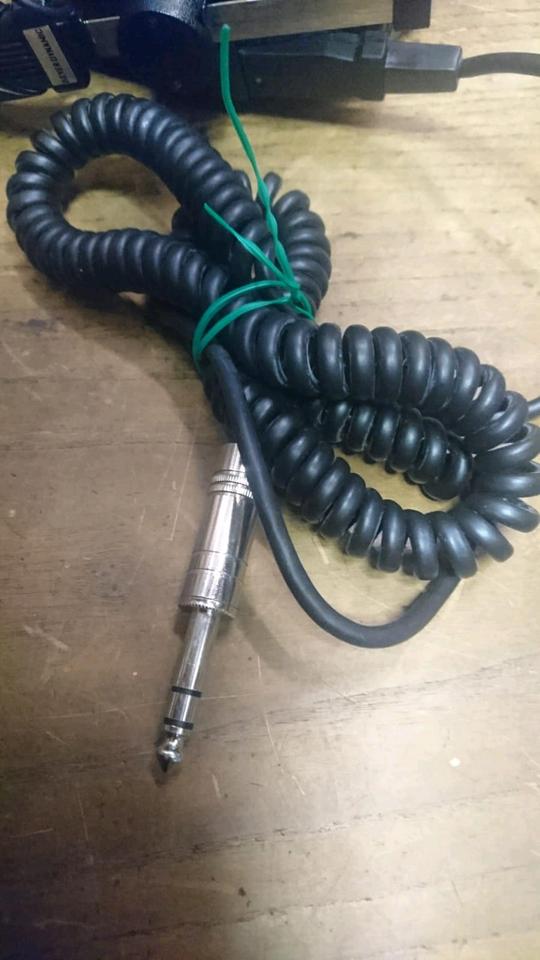 BEYERDYNAMIC 2x 200 Ohm, Kopfhörer + Spiralkabel WK 100.00,