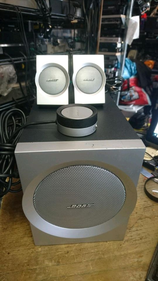 BOSE Companion 3. Multimedia Speaker System