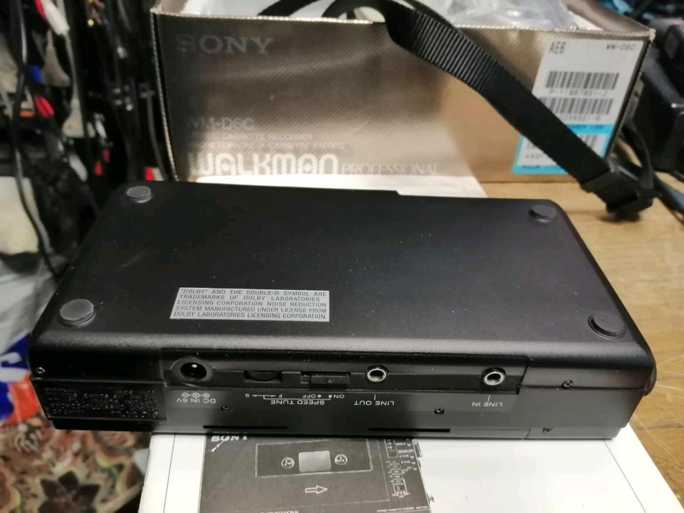 SONY WM-D6C, Walkman mit Zubehör!! Wie neu!!!!