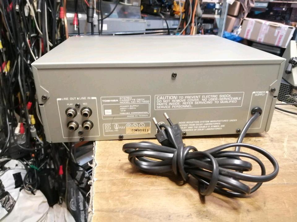 TOSHIBA PC-1200, Stereo Cassetten-Deck, DEFEKT!!!