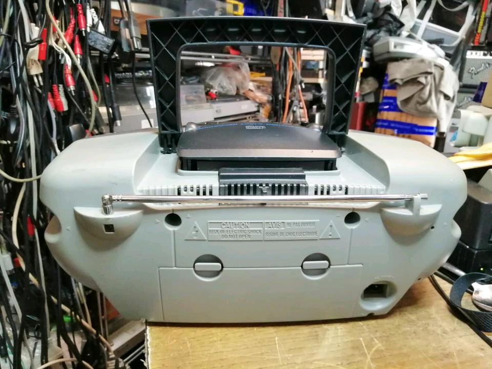PHILIPS AZ1310/00C CD Radio Cassette-Corder, guter Zustand!!