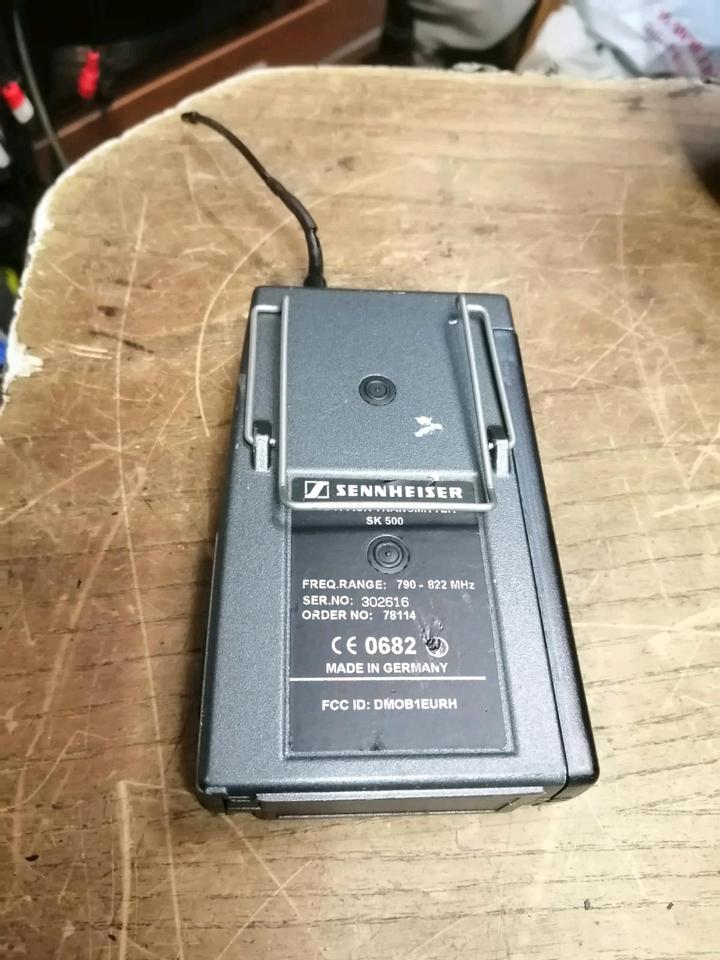 SENNHEISER SK300, Bodypack Digital Transmitter, OHNE Batterie!!