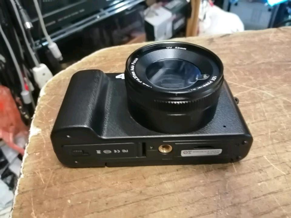 4K DC101, Digital-Kamera, NEU mit Zubehör!!!