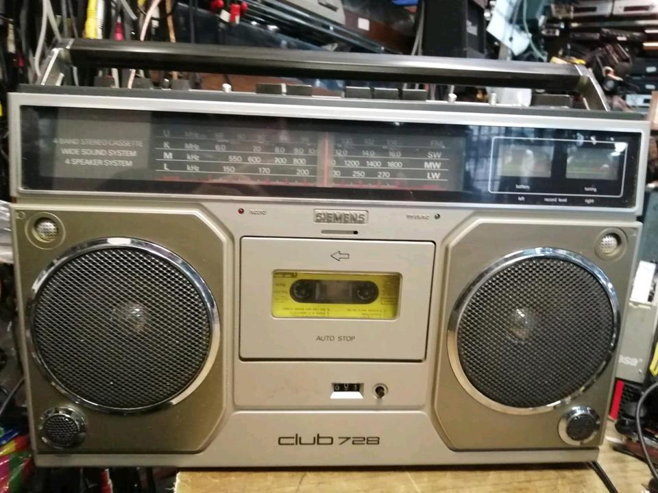 SIEMENS club 728, Radio-Cassetten-Recorder mit Netzkabel!!
