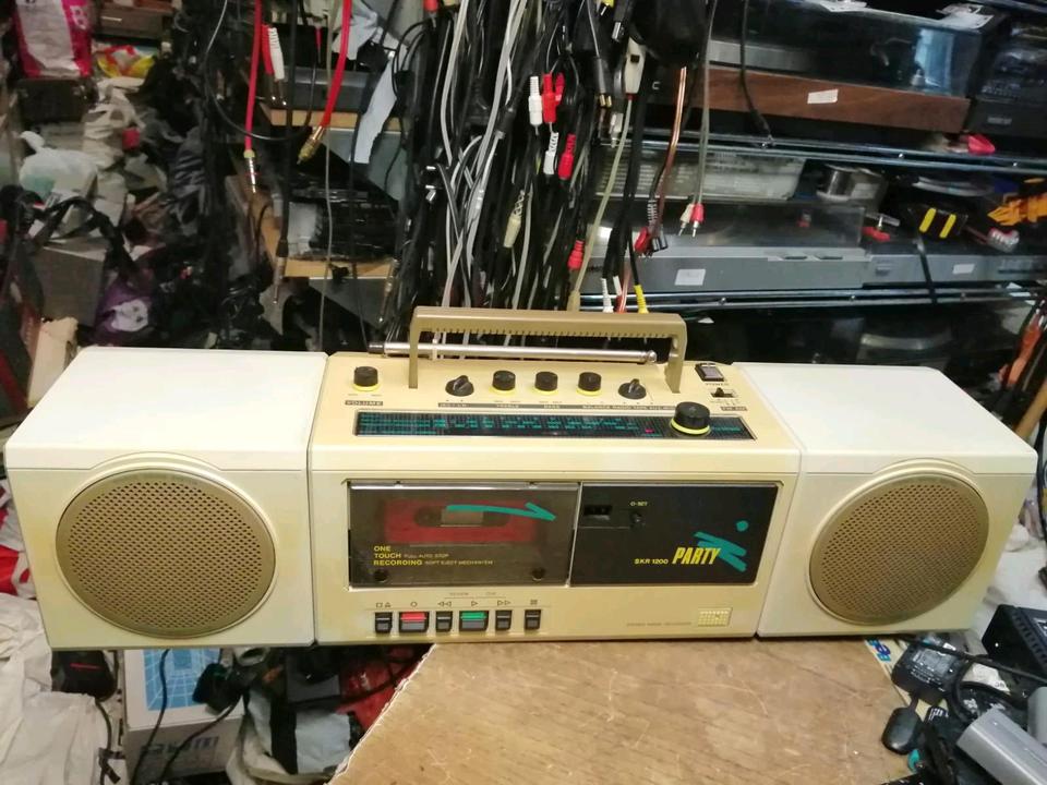 RFT SKR1200 PARTY, Radio-Cassetten-Recorder, guter Zustand!!