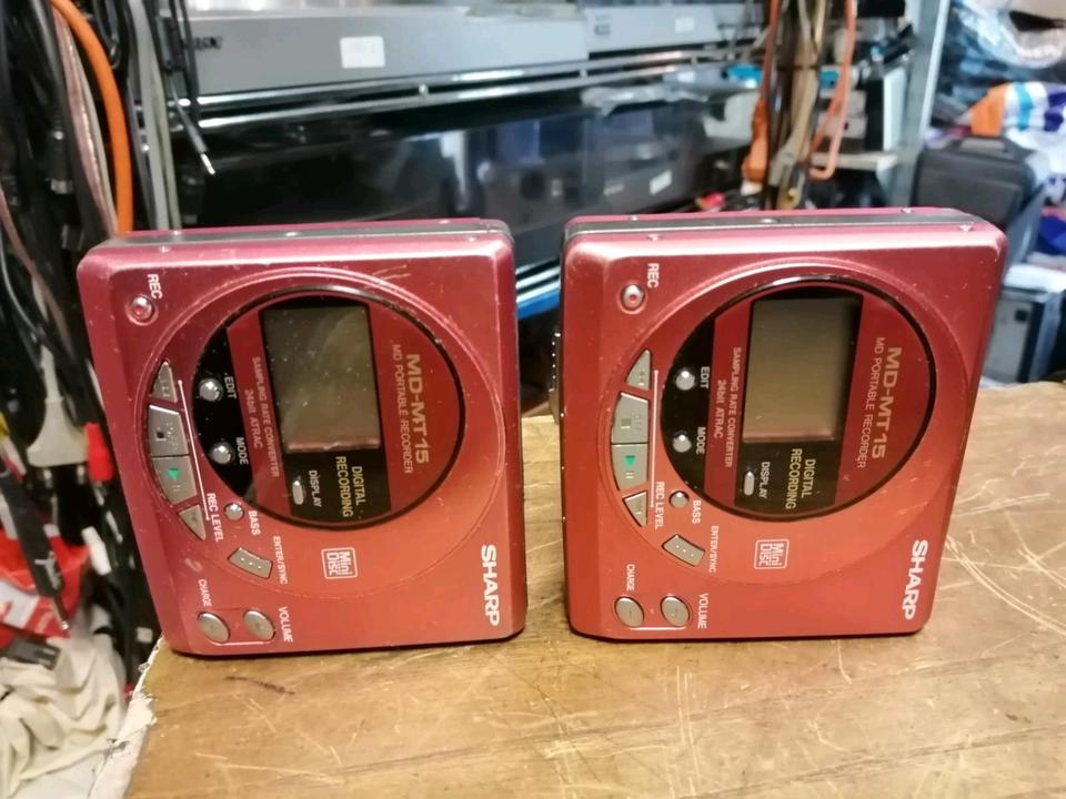 2 SHARP MD-MT15, portable Mini-Discs, DEFEKT!!!
