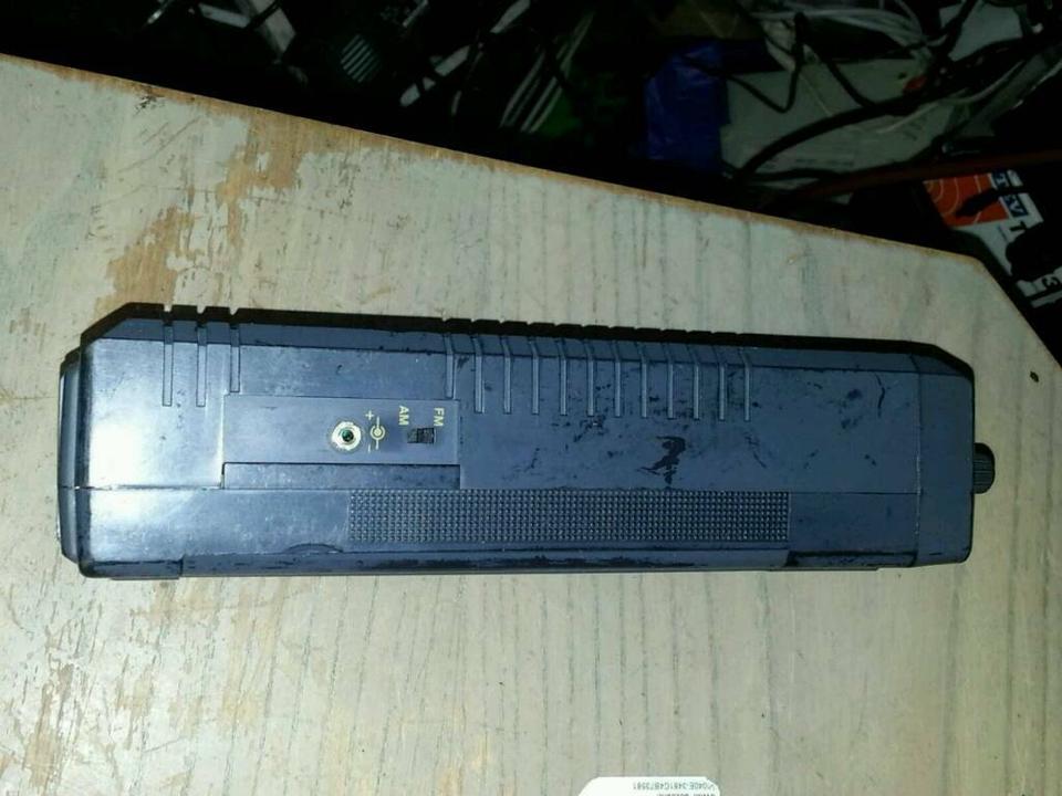 DNT HF12/5; CB-Funkgerät, 12 Kanäle AM/40 Kanäle FM