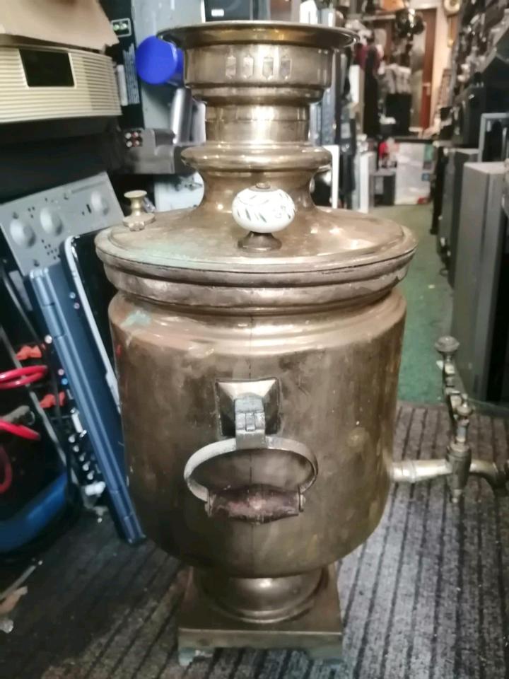 Russischer Holzkohle-Samowar, Baujahr: 1826, guter Zustand!!