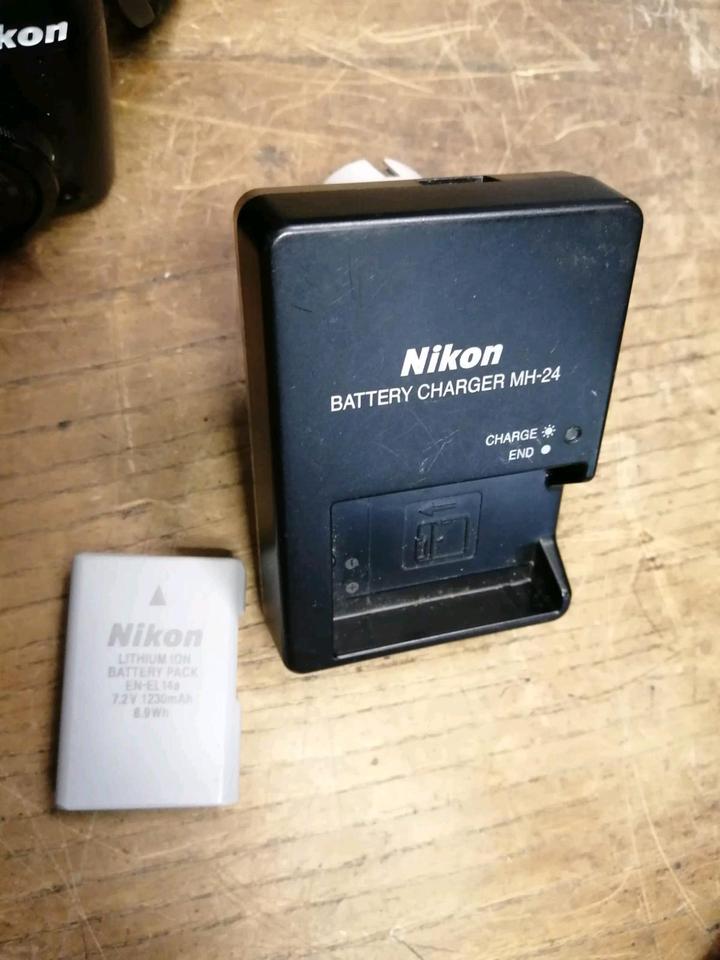 NIKON COOLPIX P7100, Digital-Kamera mit Zubehör!!