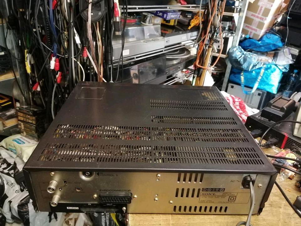 SONY EV-S700ES, Videocassettenrecorder, DEFEKT!!!