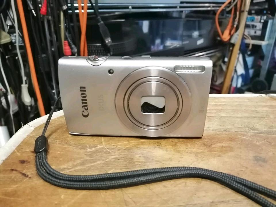 CANON IXUS 185, Digital-Kamera mit Zubehör!!