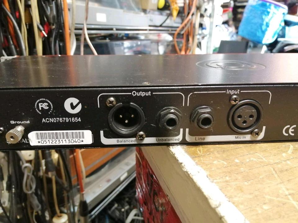 SM PRO Audio TC02, Preamplifier, 2 Channel, mit Adapter!! !