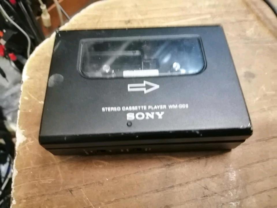 SONY WM-DD II   Walkman