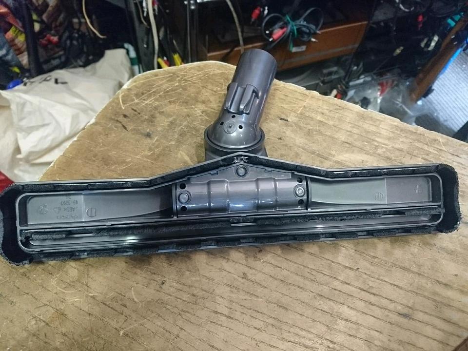 DYSON Parkettdüse/Bodenbürste 09-5297 2A,